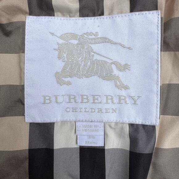 Burberry Baby Girls Size 18M Quilted Removeable Hood Jacket Light Pink - Picture 9 of 10